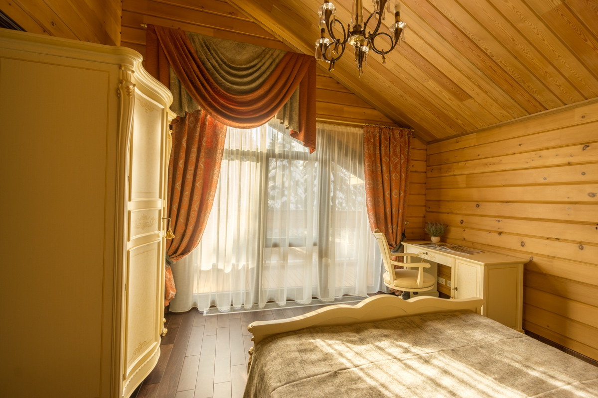 Дом из кедра