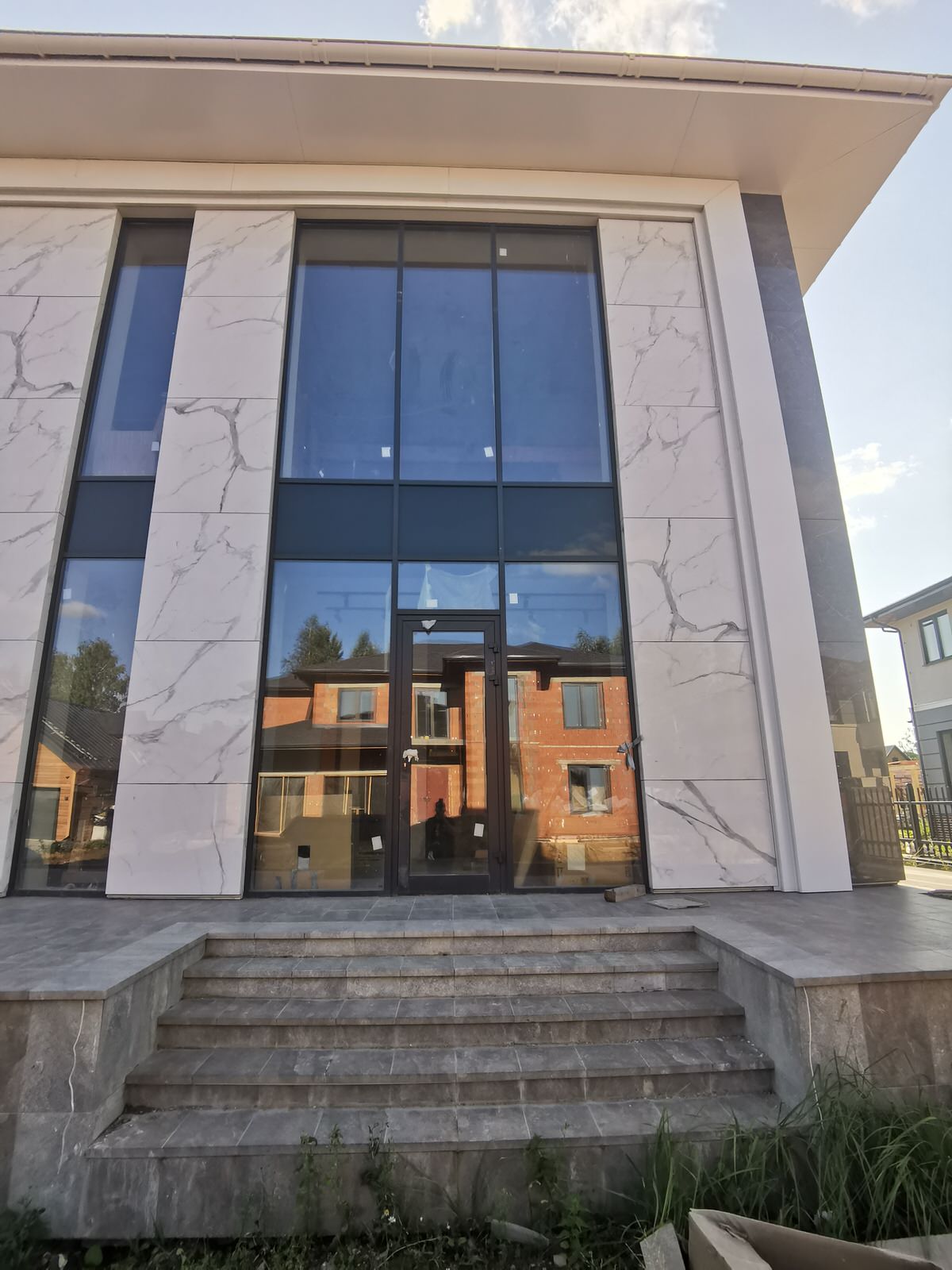 Монтаж тканевого потолка. Вешки