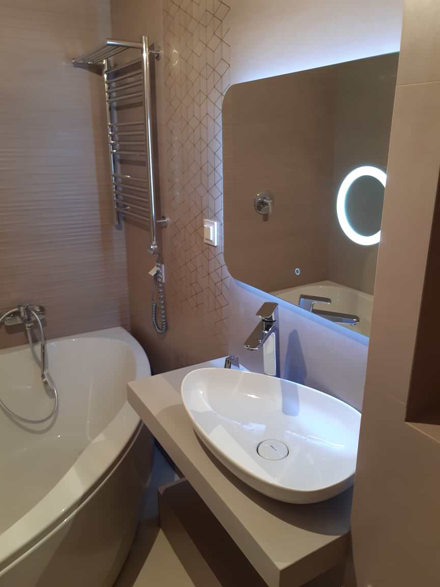 Спасённая ванная после 3их не умельцев .