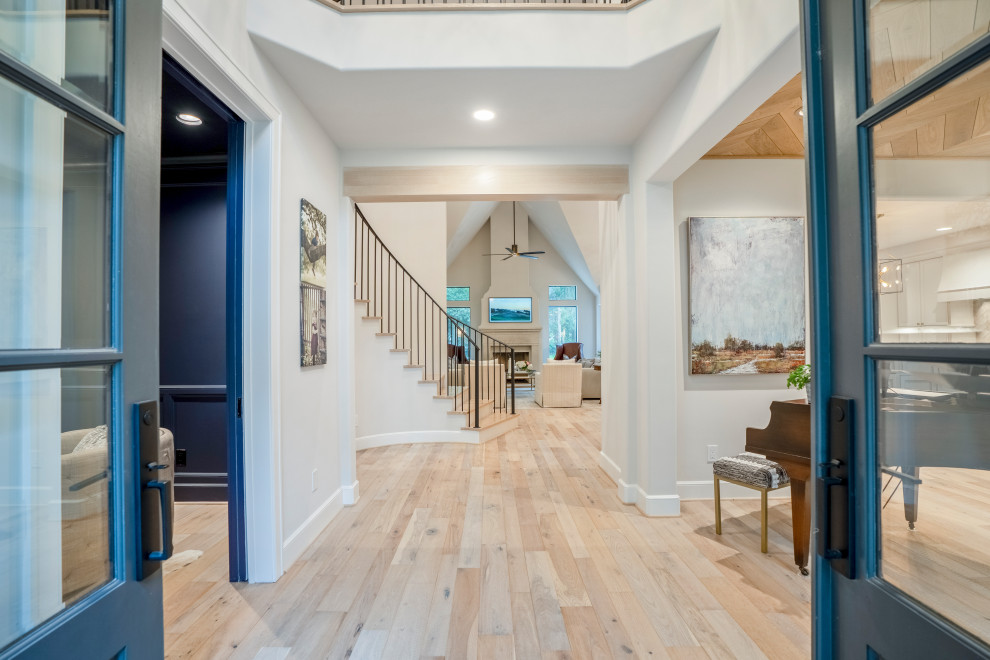 Transitional entryway photo in Houston