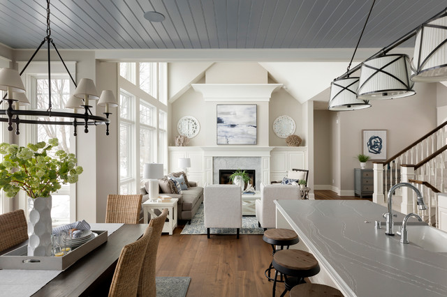 Transitional New Home Construction klassisch-kueche