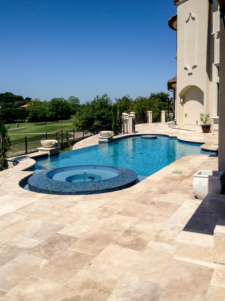 Inspiration for a transitional pool remodel in Dallas