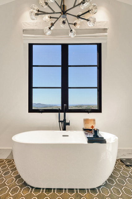 Ladera Ranch modern-badezimmer