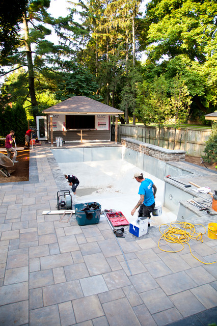 Pool Building Process modern