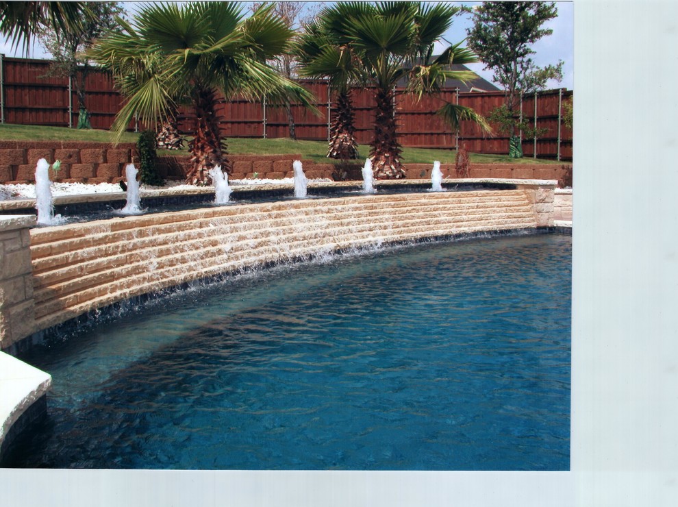 Design ideas for a tropical pool in Dallas.