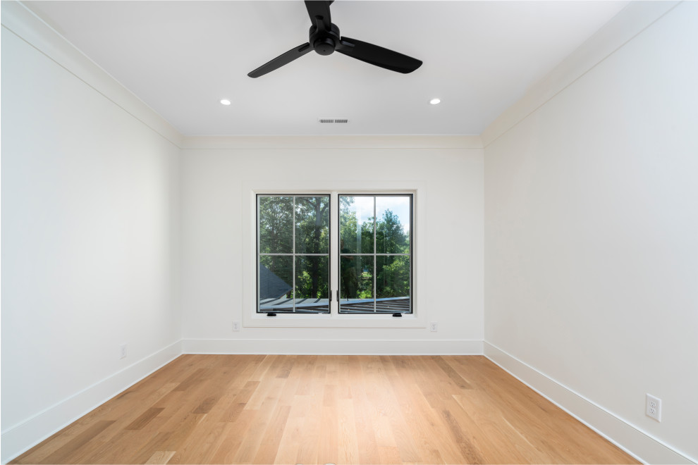 Transitional home design photo in Charlotte