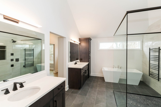 Modified Parker | Downtown Naperville, IL modern