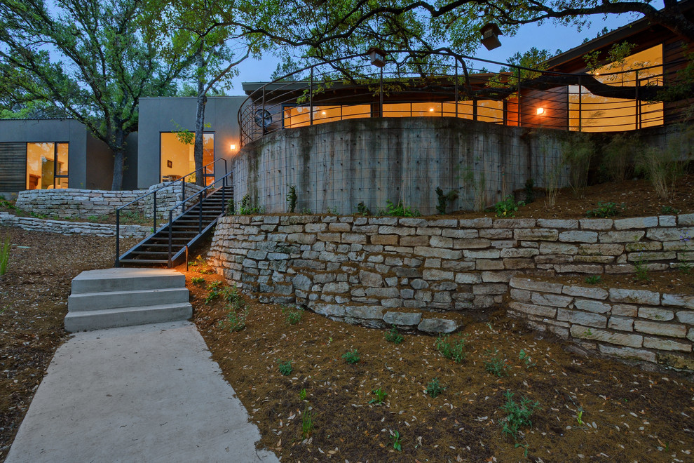 Design ideas for an eclectic exterior in Austin.