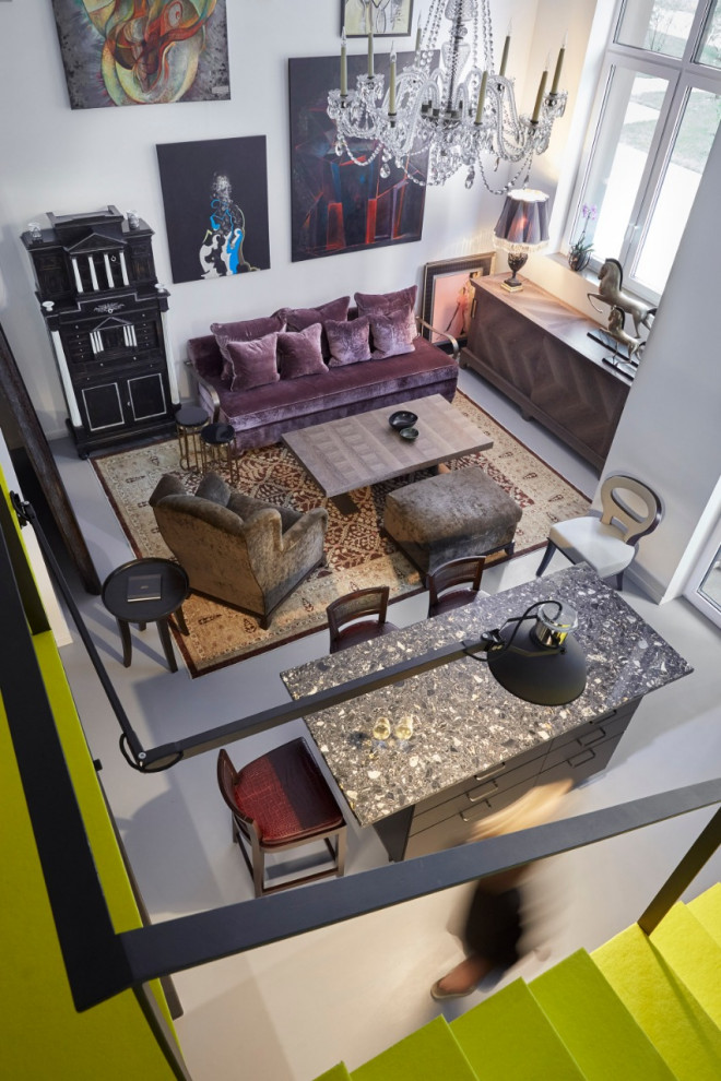 СТУДИЯ С АНТРЕСОЛЬЮ В МОСКВЕ