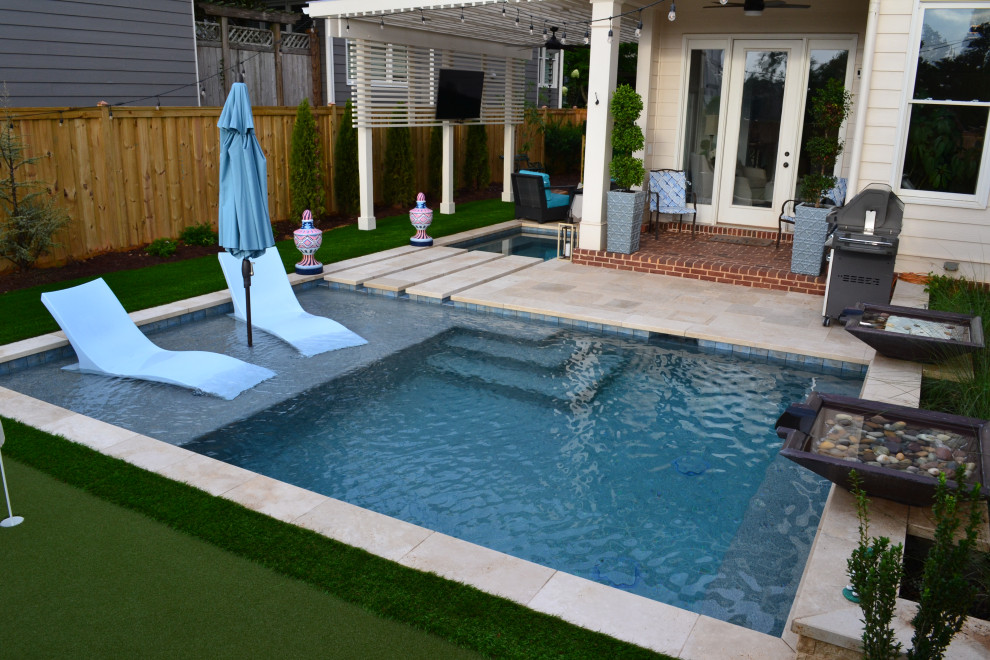 Transitional pool photo in Atlanta