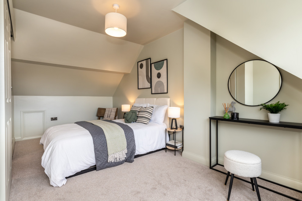 Woodville Rd - Staged to Sell