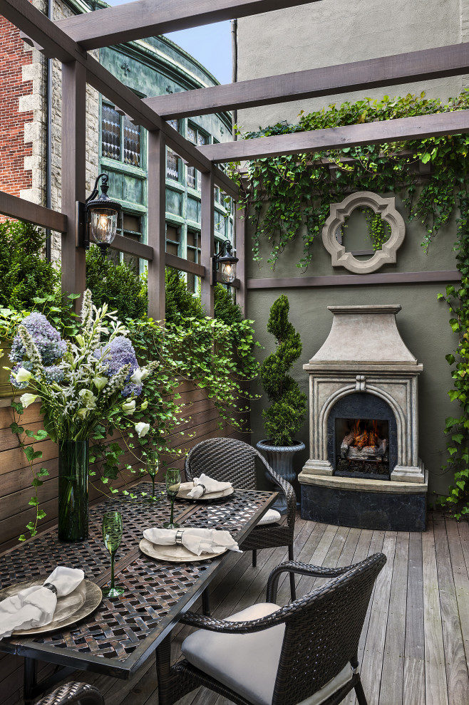 Deck - traditional deck idea in Philadelphia