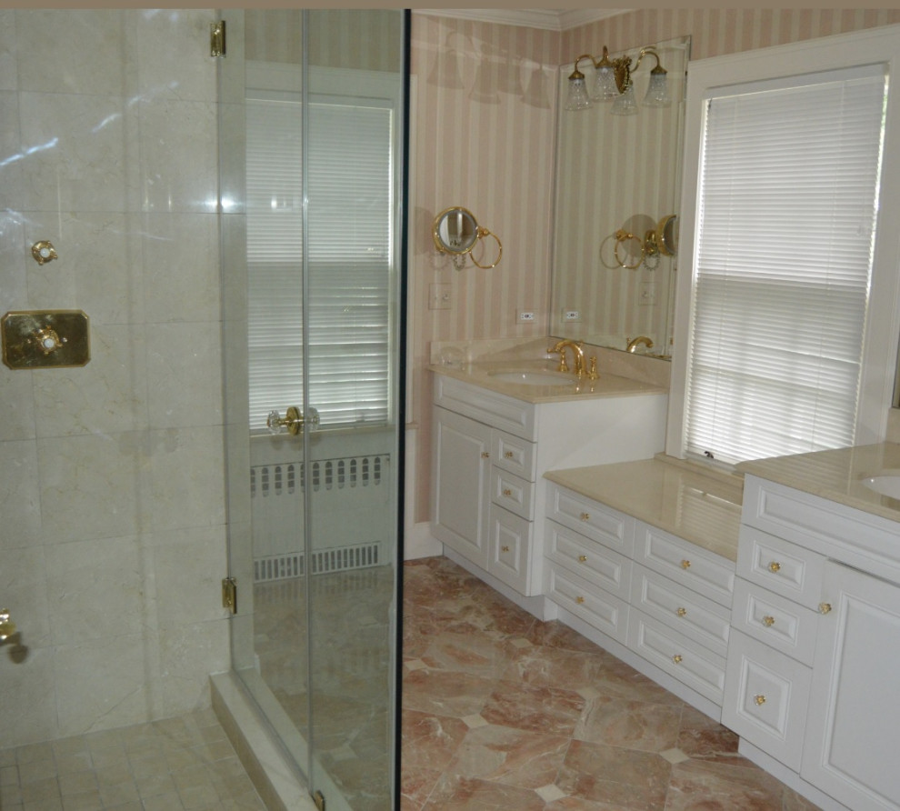 Bathroom - bathroom idea in Phoenix
