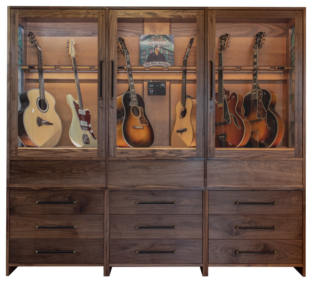 Luke Combs humidity controlled guitar Contemporáneo