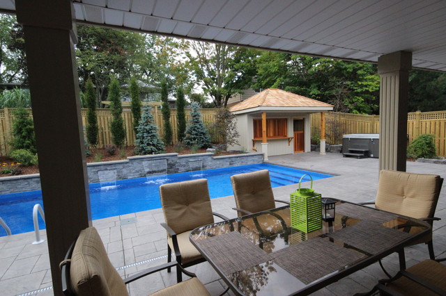 Backyard Pool Project classique
