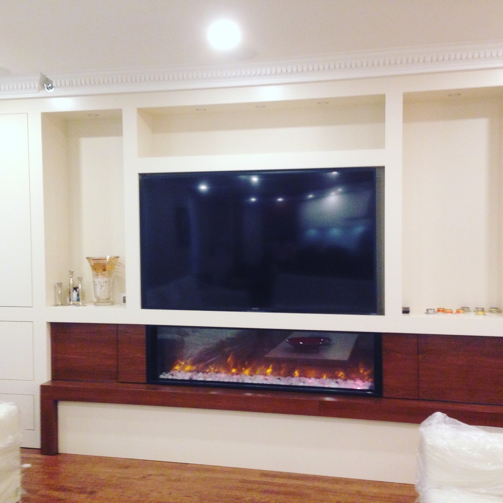 Home design - transitional home design idea