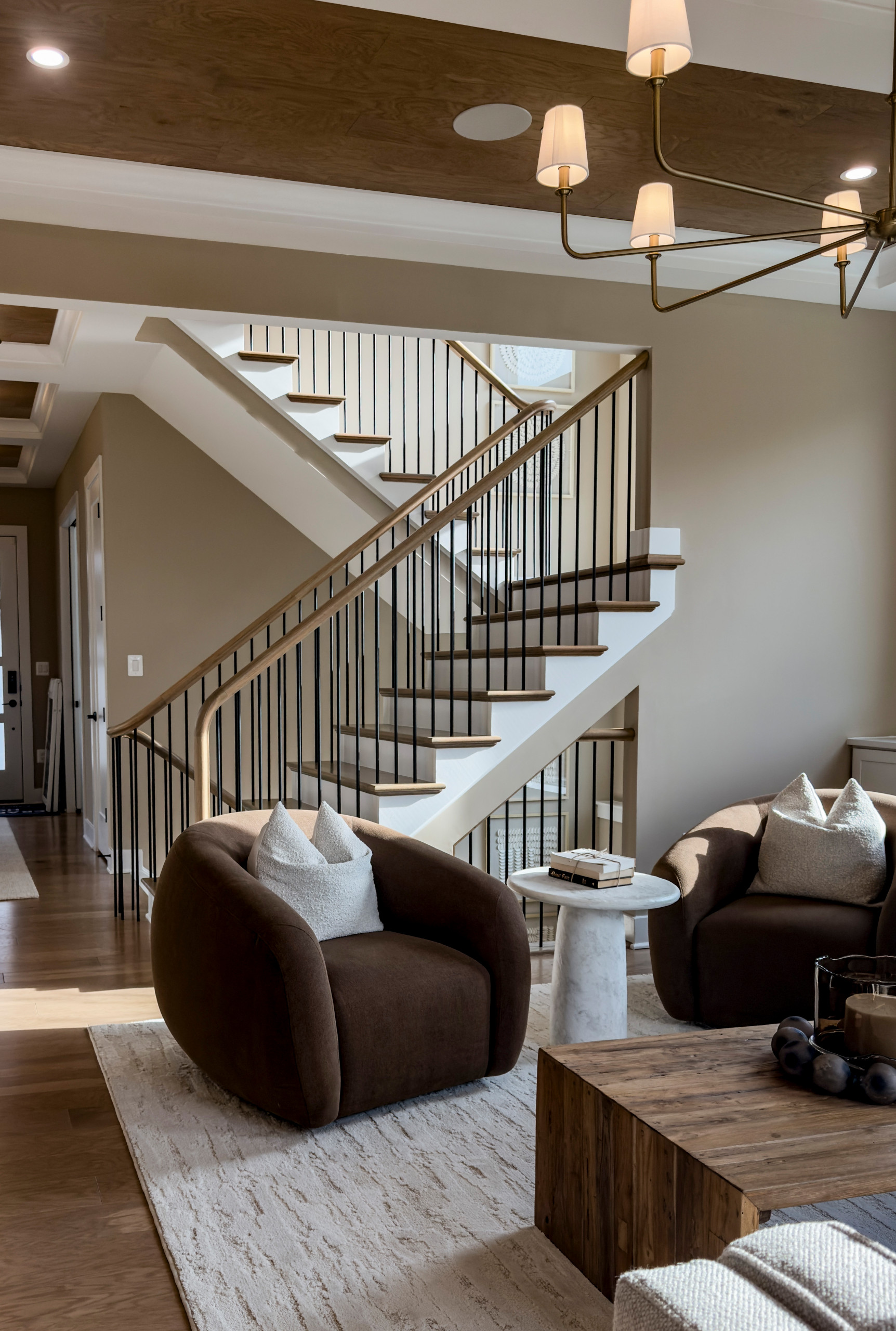 Project #153 | Sophisticated Red Oak Stair with Metal Balusters