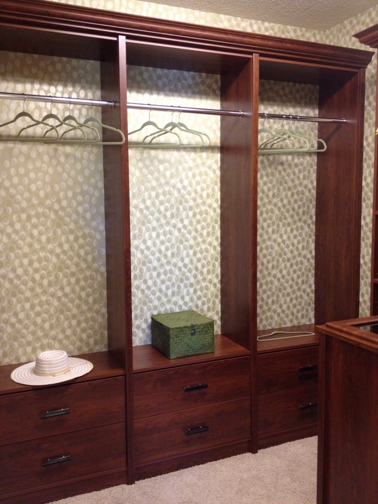 Inspiration for a transitional home design remodel in Miami