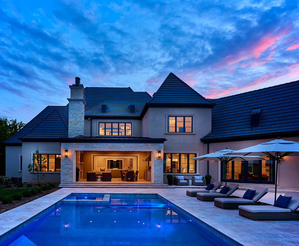 Transitional home design photo in Charlotte