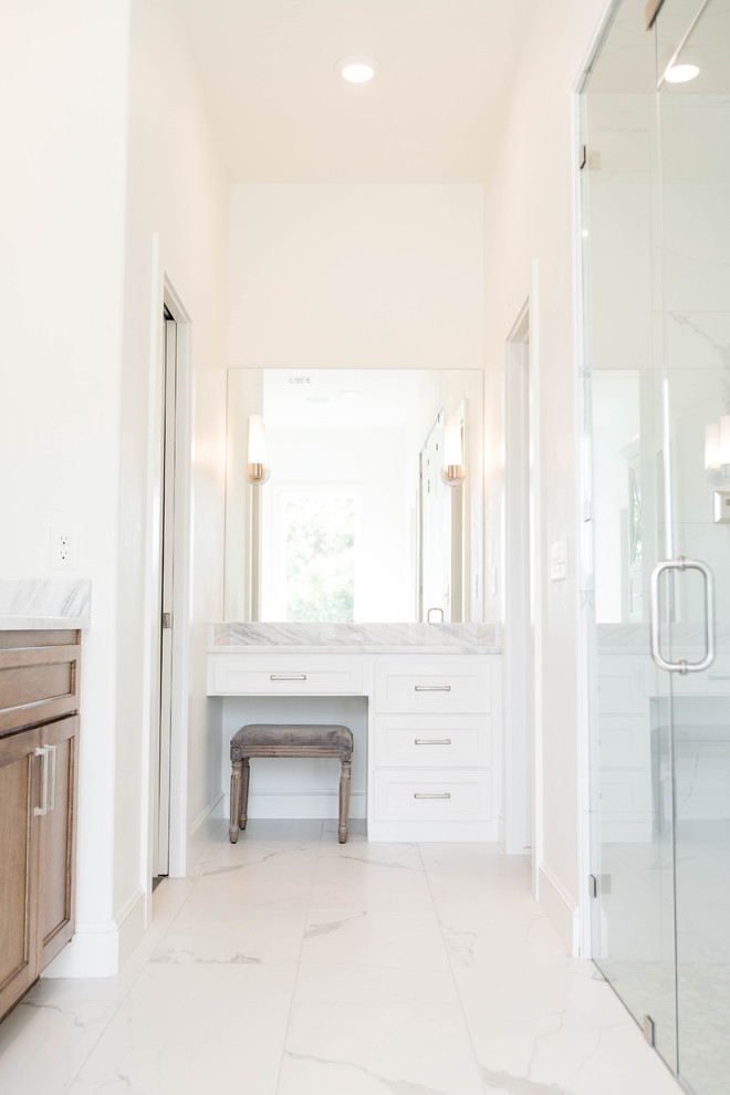 Inspiration for a transitional bathroom remodel in Oklahoma City