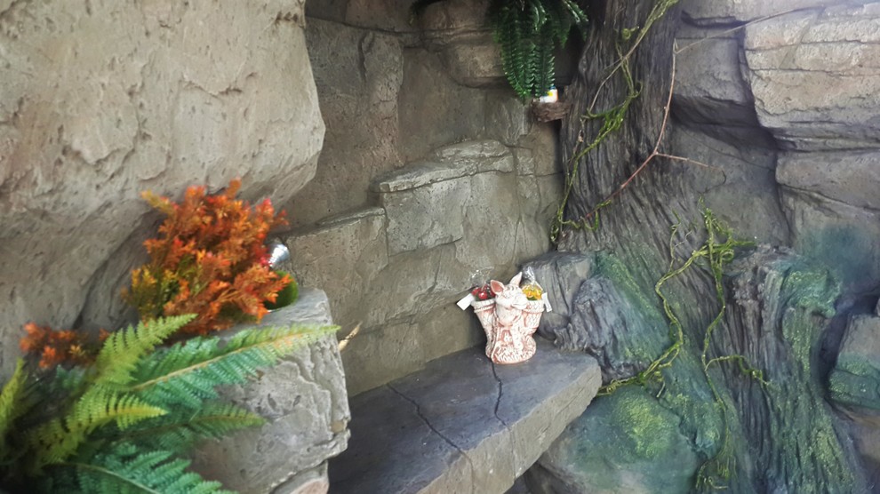 Искусственные скалы.