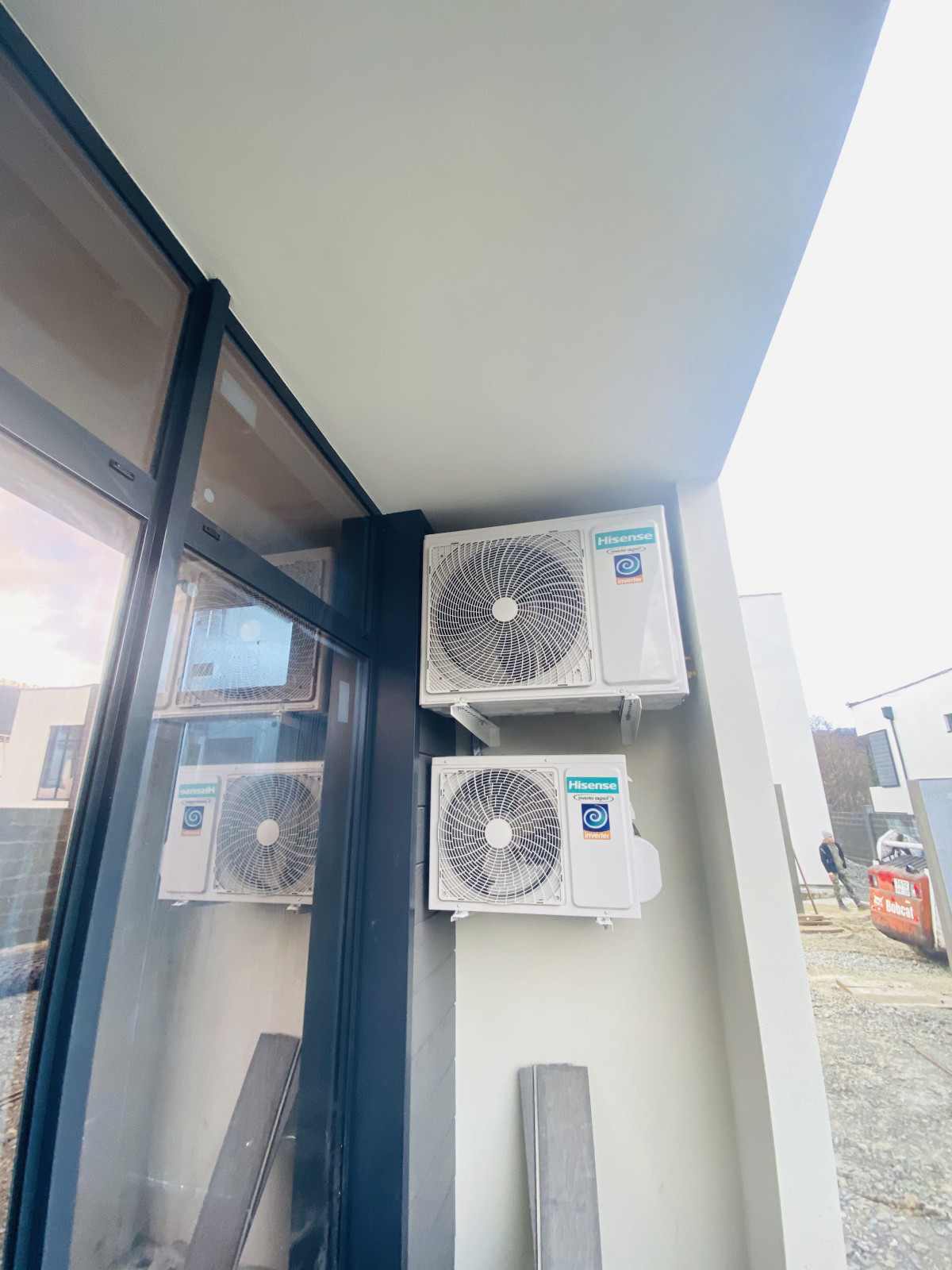 Отделка фасадов коттеджного поселка