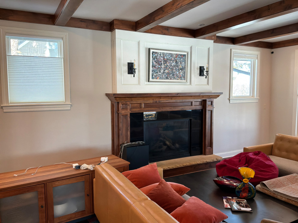 28E2E340-CDB0-4DEB-B386-3B198FD797F1