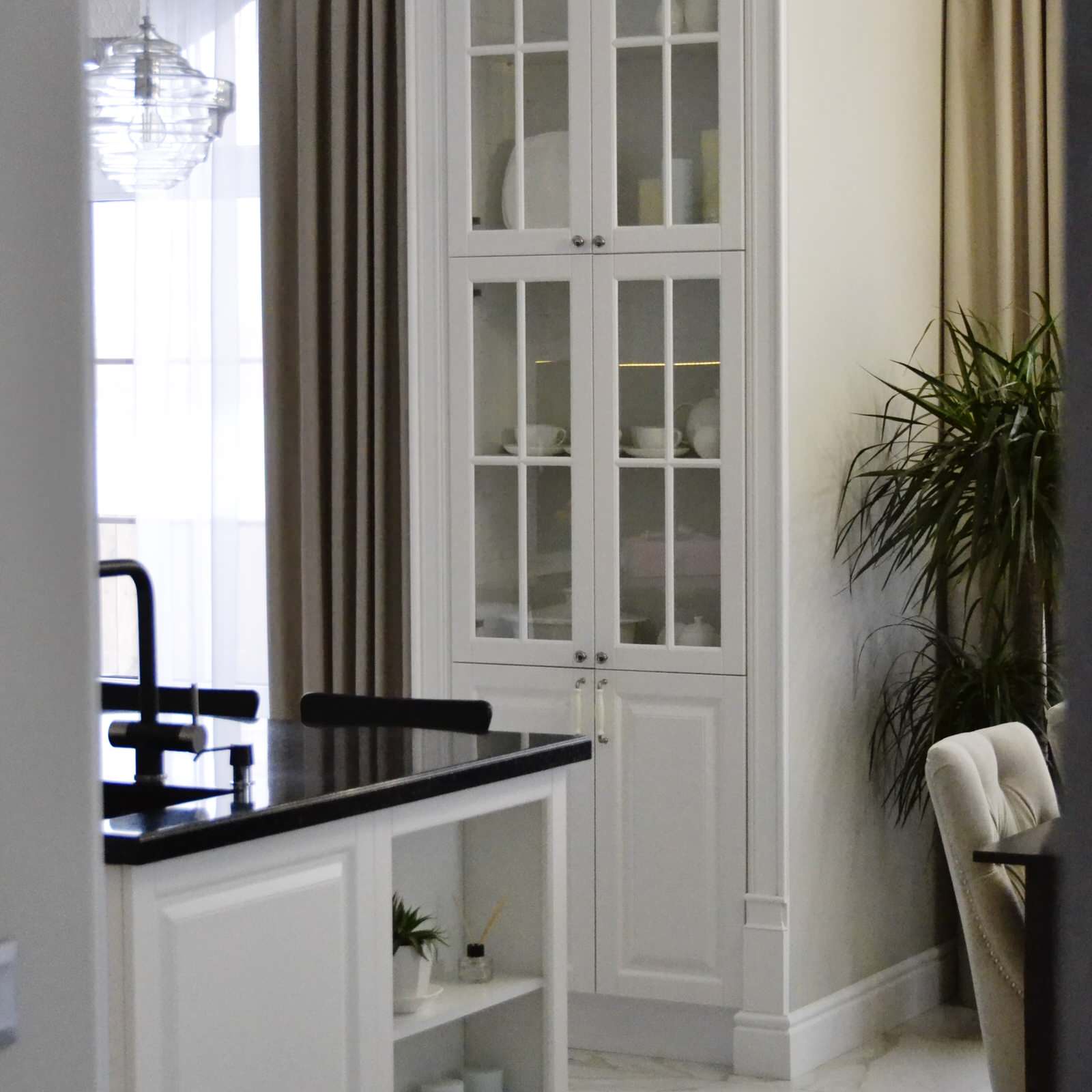 D O L M A T O V - реализация