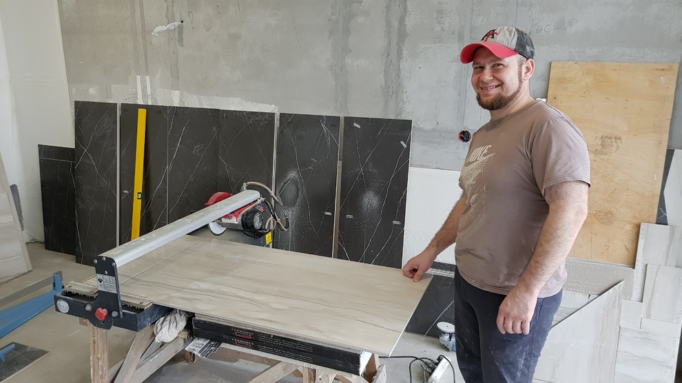 У нас работают мастера, а не модели