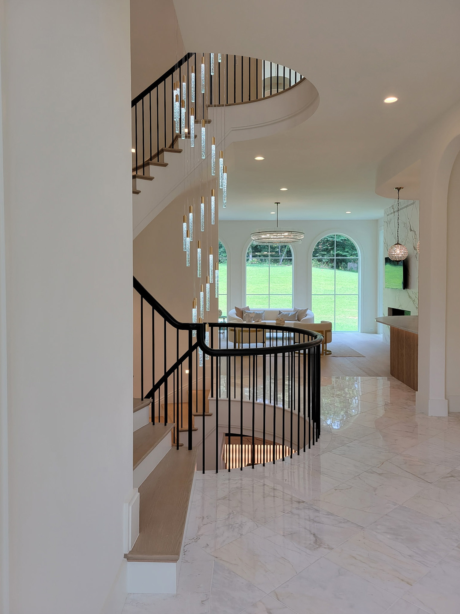 Project #158 | Contemporary Curved Staircase
