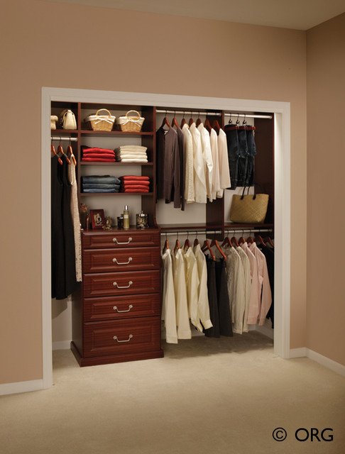  Closet closet