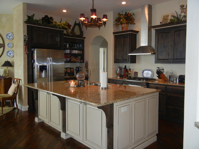 Distressed Black Walnut Stain With Cream Island Traditional