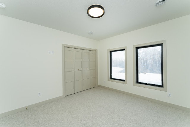 Archstone Rambler bedroom