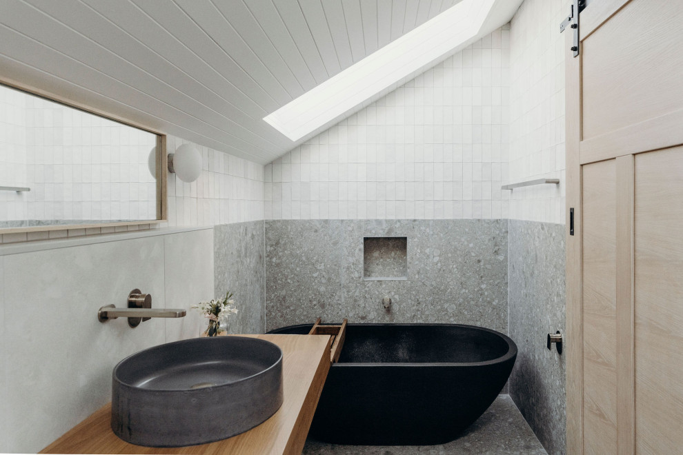 The Loft, Tea Gardens Contemporary Bathroom Newcastle Maitland