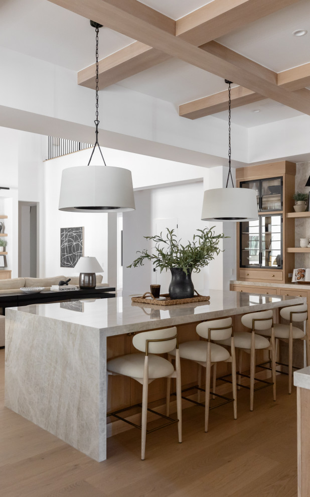 Transitional kitchen photo in Phoenix