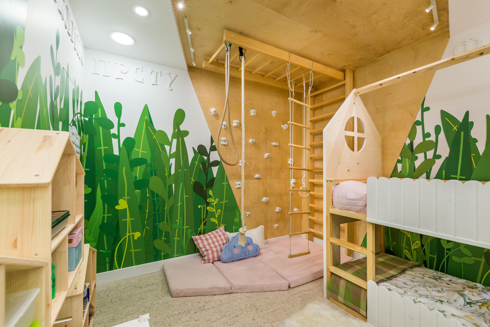 КОРОЛЕВСТВО МАЙИ и ТАСИ. Школа ремонта (ТНТ)