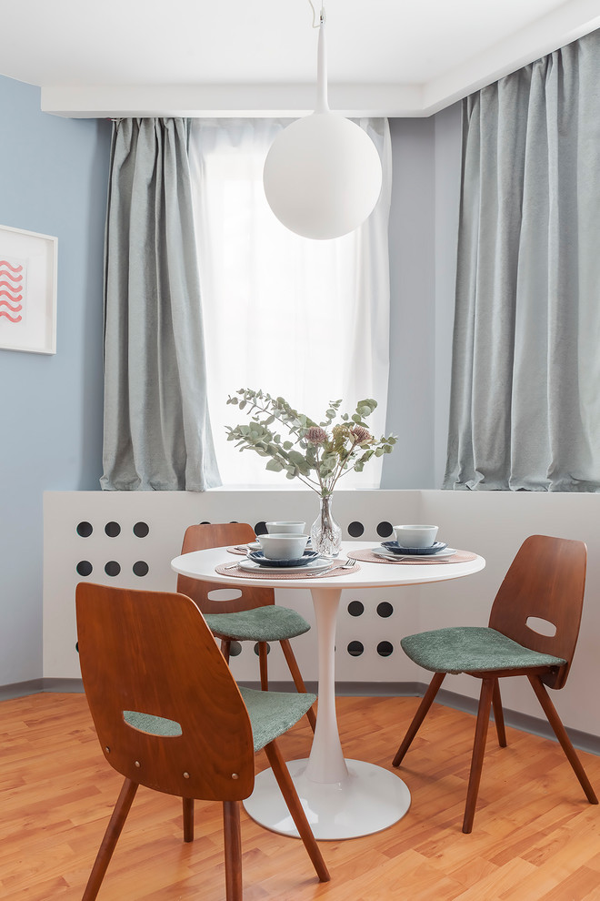 Красочные двухэтажные аппартаменты