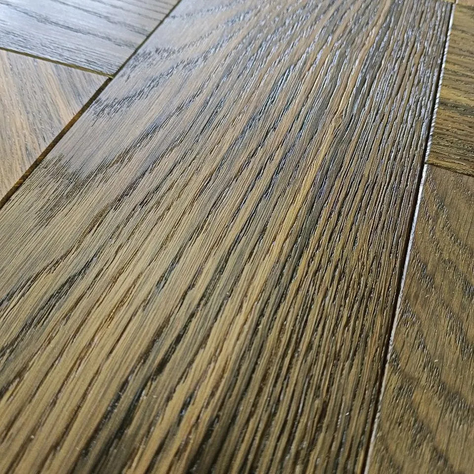 Модульный паркет из мореного дуба