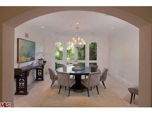 Aubrey Road - Mulholland Estates
