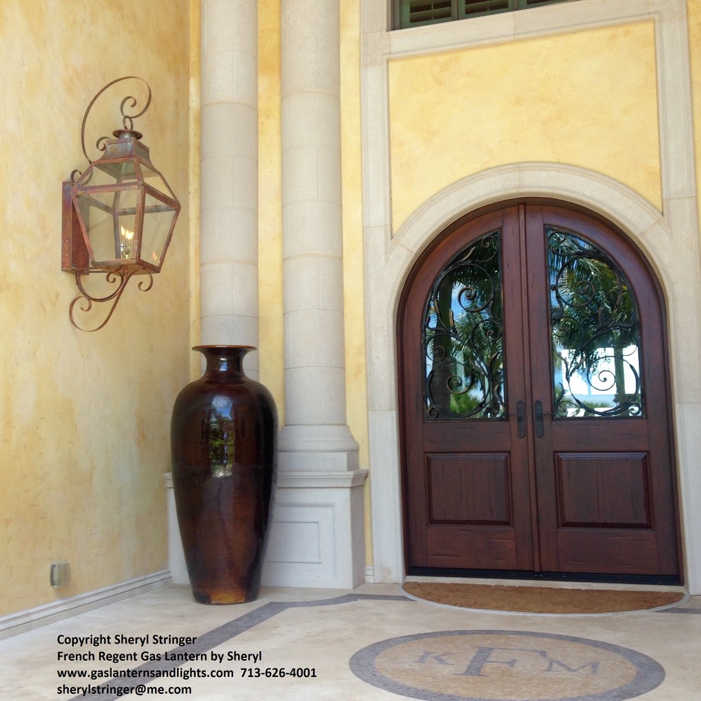This is an example of a mediterranean entryway in San Diego.