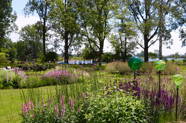 3 Gestaltungsansätze für einen Garten am See