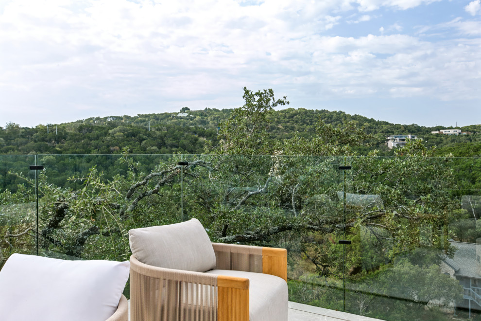 GLASS RAILING