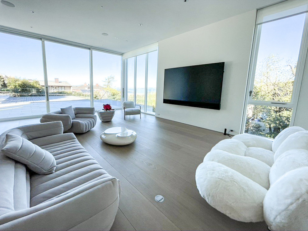 Photo of a modern living room in San Francisco.