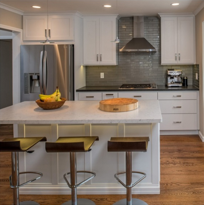 Transitional kitchen photo in Baltimore