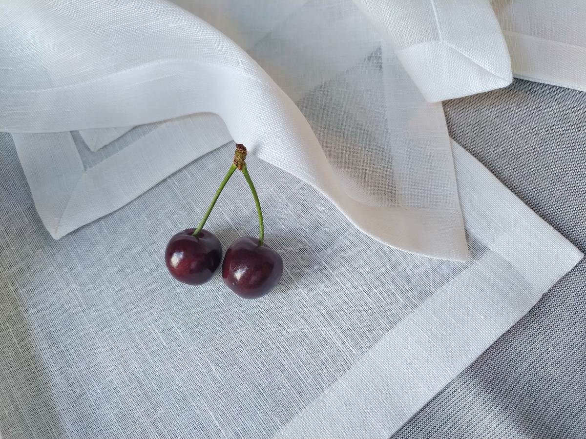 Скатерти и столовое белье