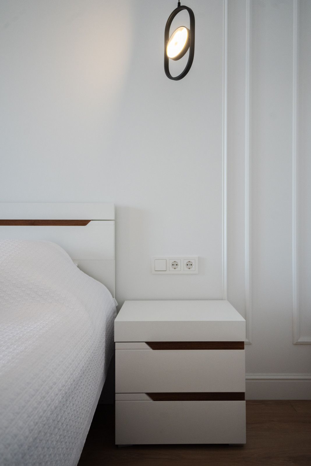 Просторная квартира в серых цветах