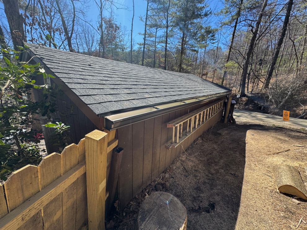 Duckers Garage