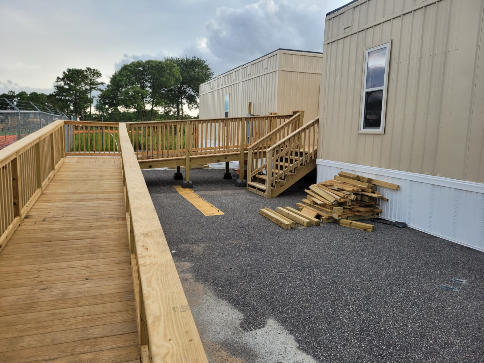 Conti Civil Deck