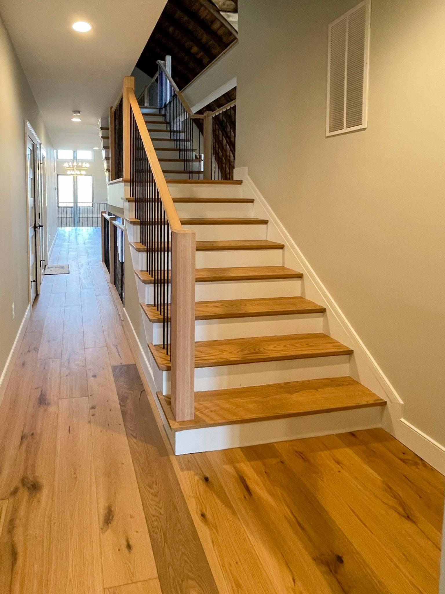 102_Straight-Freestanding Stairs/Landing in Barn Style Home, Leesburg VA 20175