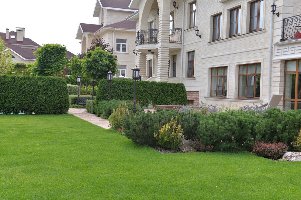 От знакомства до последнего цветника 6 месяцев